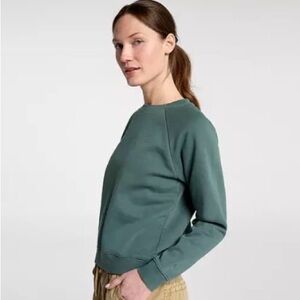 Alpine Design Women's Solid Fleece Crew Neck Sweatshirt - Faded Evergreen